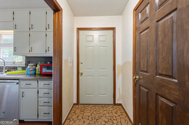1783 Sherry Lane, Jonesboro, GA 30236