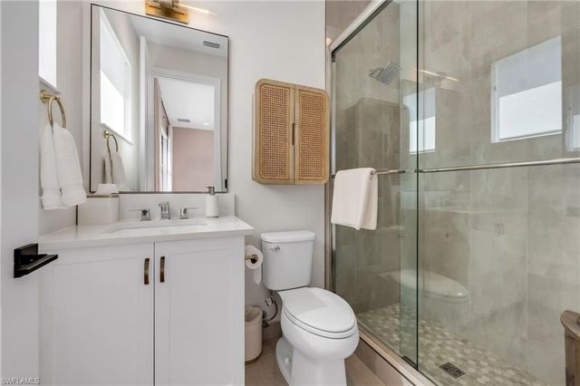 20309 Fair Oak LN, Estero, FL 33928