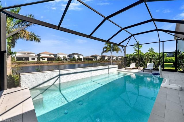 20309 Fair Oak LN, Estero, FL 33928