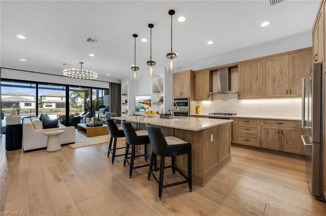 20309 Fair Oak LN, Estero, FL 33928