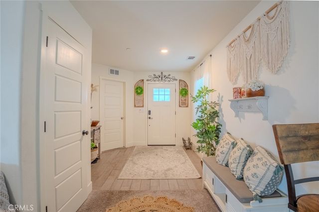 2104 Redding Way, Atwater, CA 95301