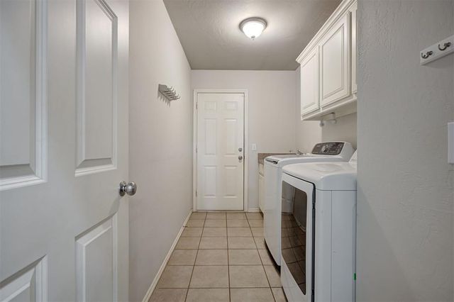 2833 NW 166th Street, Edmond, OK 73012