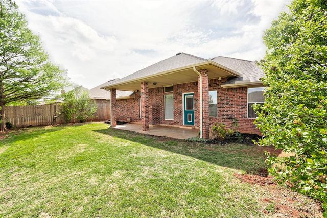 2833 NW 166th Street, Edmond, OK 73012