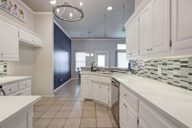 2833 NW 166th Street, Edmond, OK 73012