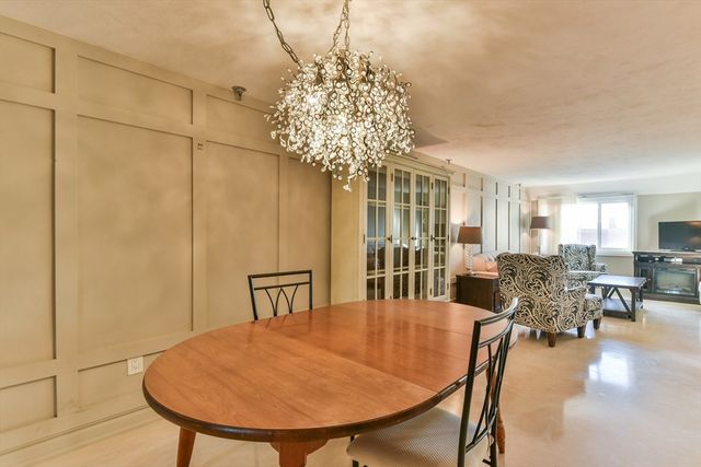 44 Elm St 306, Worcester, MA 01609