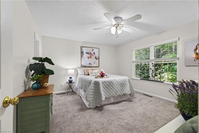 1715 Woodmill ST, Chesapeake, VA 23320