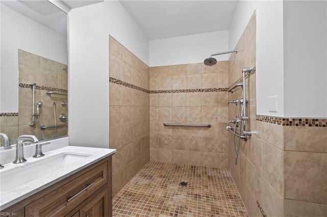 1715 Woodmill ST, Chesapeake, VA 23320