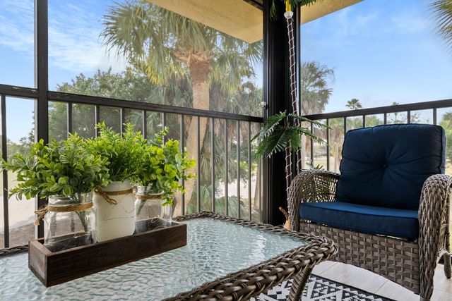 6940 SE Constitution Boulevard 206, Hobe Sound, FL 33455