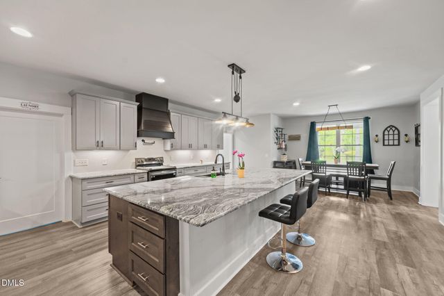 2560 John Lewis Road, Burlington, NC 27217