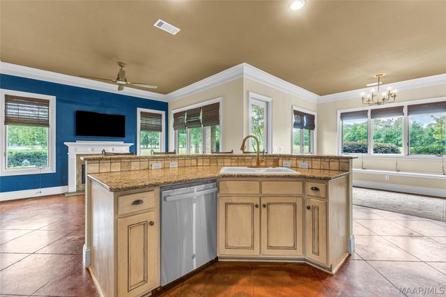 3861 Wallahatchie Road, Pike Road, AL 36064
