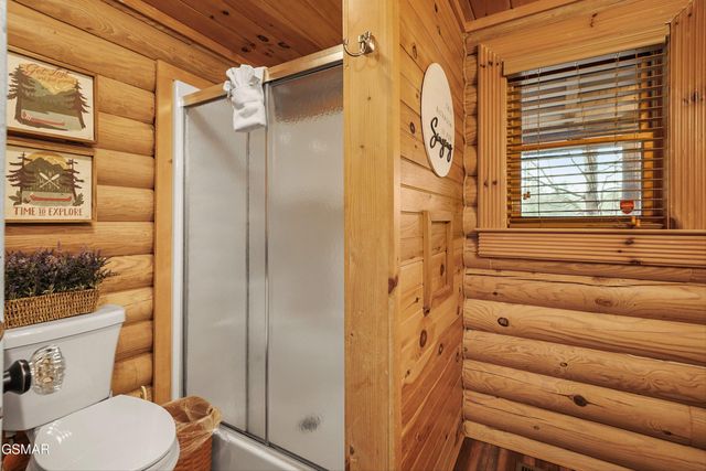 3205 Smoky Ridge Way, Sevierville, TN 37862