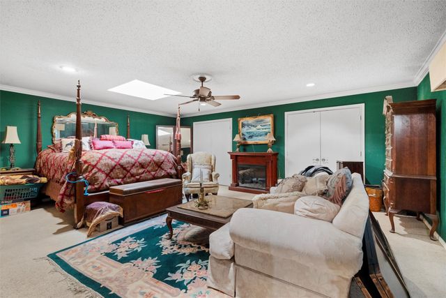 2000 Shadow Ridge Drive, Arlington, TX 76006