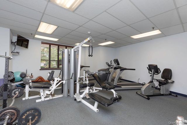 1374 Midland Avenue PH8, Bronxville, NY 10708