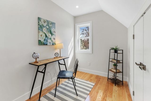 9 Harriet Ave 1, Belmont, MA 02478