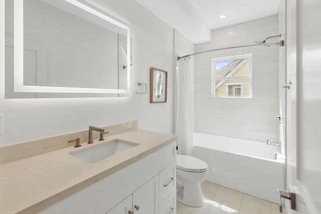 9 Harriet Ave 1, Belmont, MA 02478