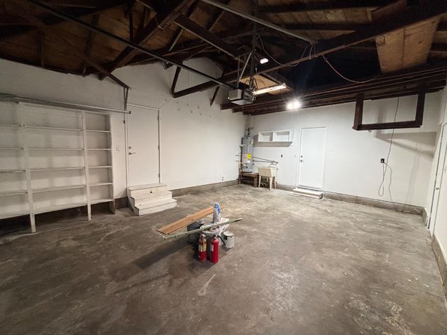 322 W Turner Rd, Lodi, CA 95240