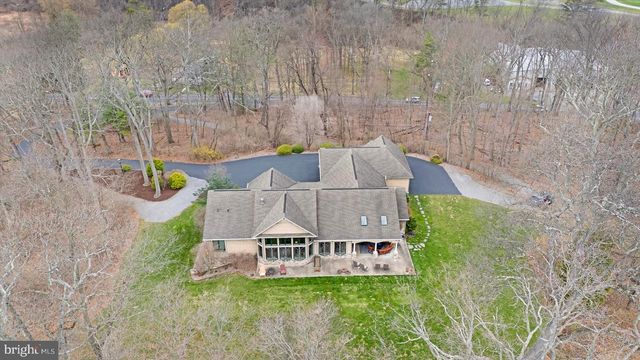 970 APP RD, Selinsgrove, PA 17870