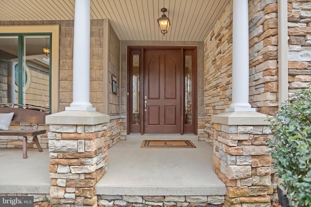 970 APP RD, Selinsgrove, PA 17870