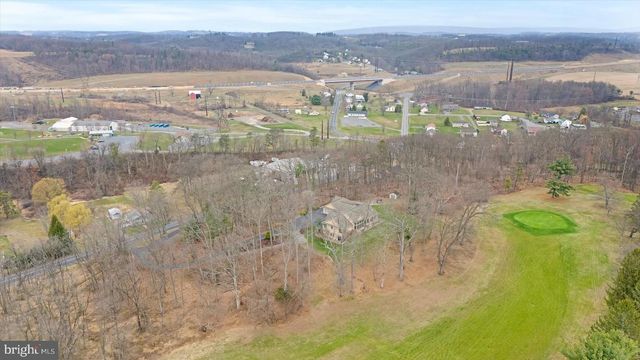 970 APP RD, Selinsgrove, PA 17870