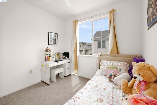 17575 Altair Way, Lathrop, CA 95330