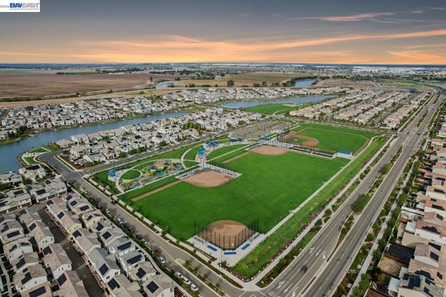 17575 Altair Way, Lathrop, CA 95330