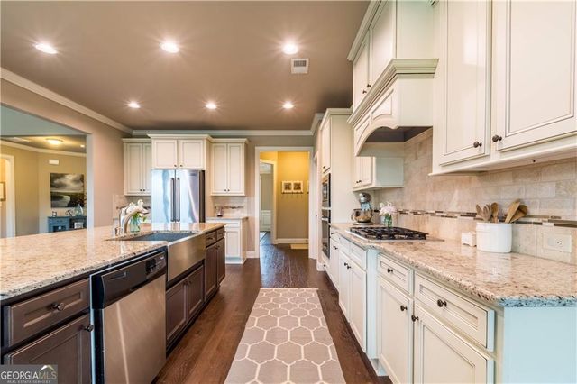 4719 Moon Hollow Court, Buford, GA 30519