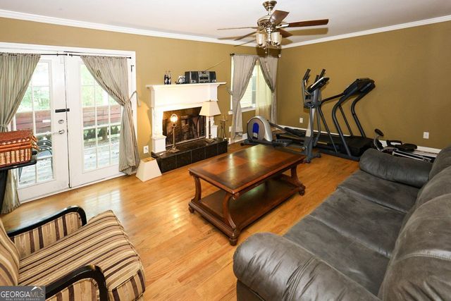 7135 Williamsburg Drive, Riverdale, GA 30274