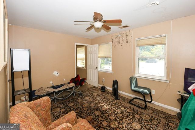 7135 Williamsburg Drive, Riverdale, GA 30274