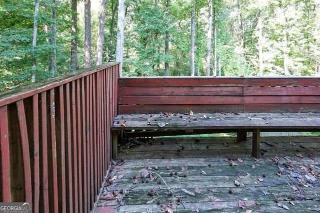 7135 Williamsburg Drive, Riverdale, GA 30274
