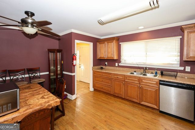7135 Williamsburg Drive, Riverdale, GA 30274