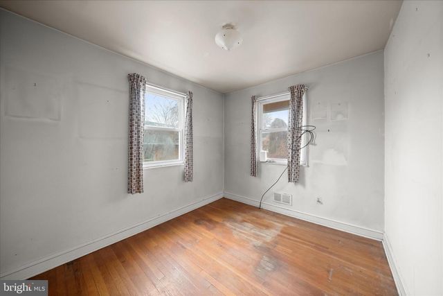 4915 BANGOR DR, Kensington, MD 20895