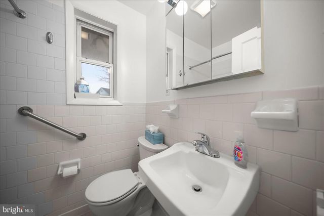 4915 BANGOR DR, Kensington, MD 20895