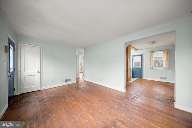 4915 BANGOR DR, Kensington, MD 20895