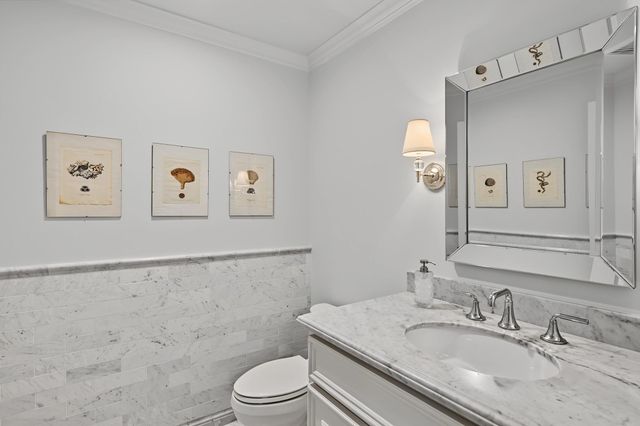 3444 Meadow Lake Lane, Houston, TX 77027