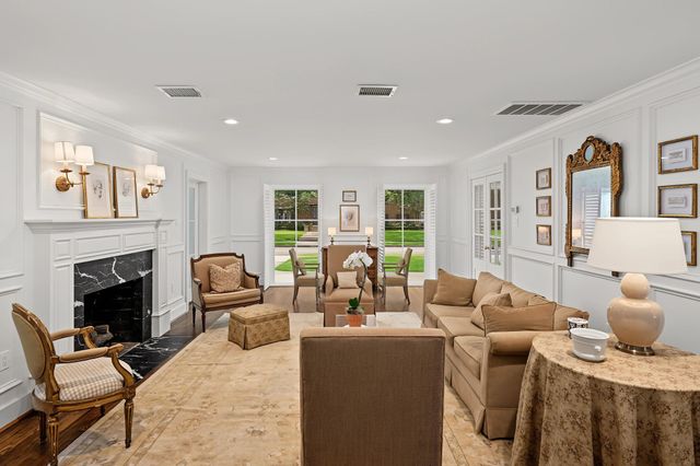 3444 Meadow Lake Lane, Houston, TX 77027