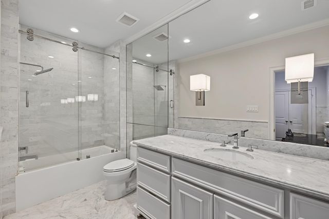 3444 Meadow Lake Lane, Houston, TX 77027