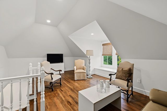 3444 Meadow Lake Lane, Houston, TX 77027