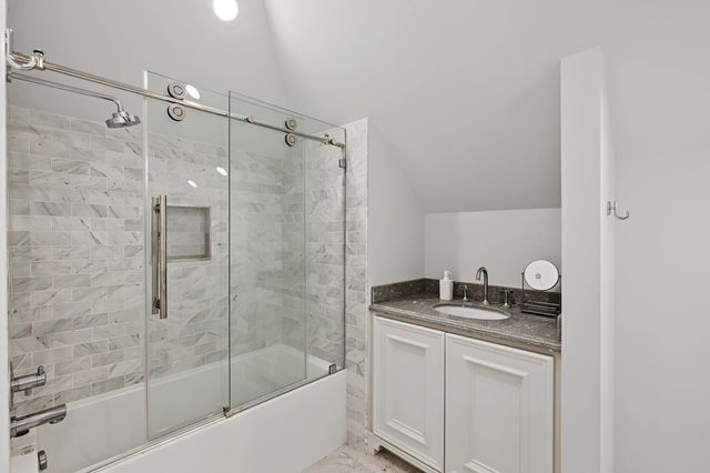 3444 Meadow Lake Lane, Houston, TX 77027