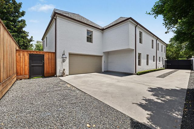 3444 Meadow Lake Lane, Houston, TX 77027