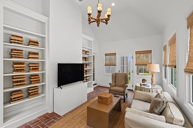 3444 Meadow Lake Lane, Houston, TX 77027