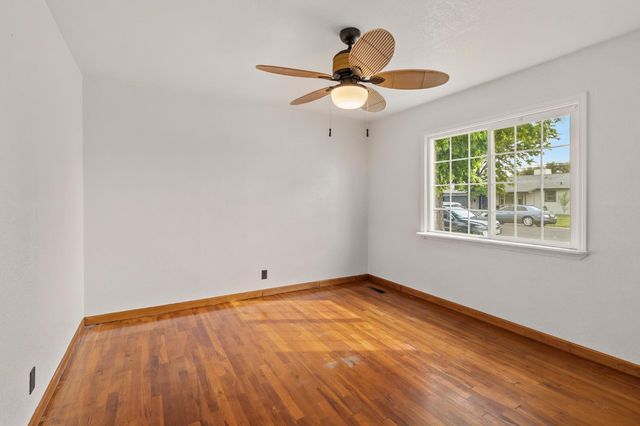 1805 Aloha Way, Modesto, CA 95350