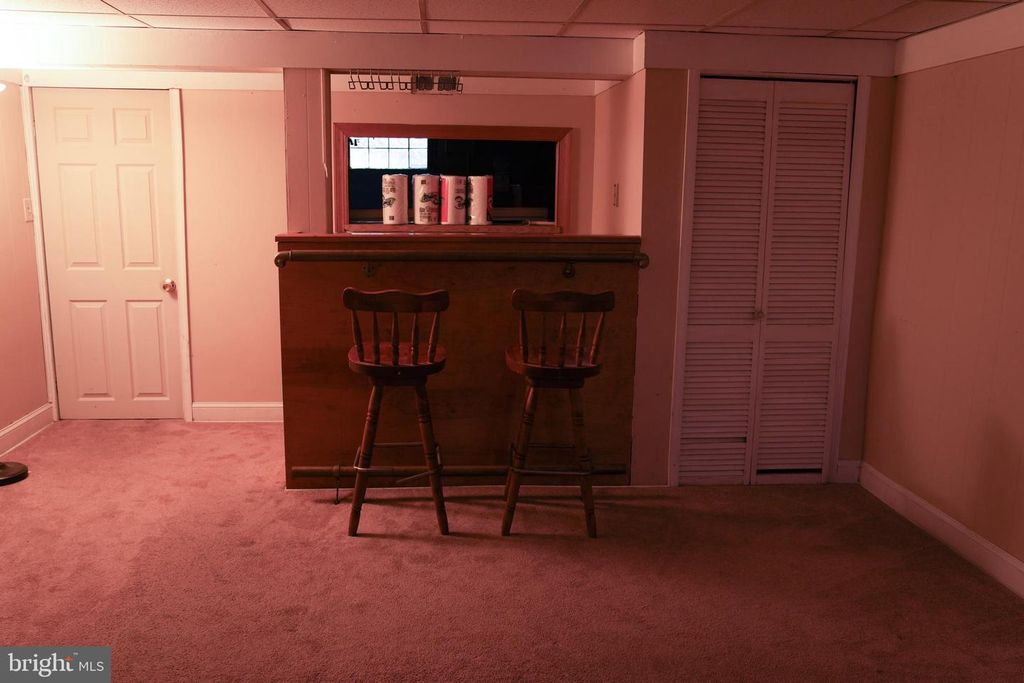 Image 17 of property listing at 221 E MEDWICK GARTH, Baltimore, MD 21228