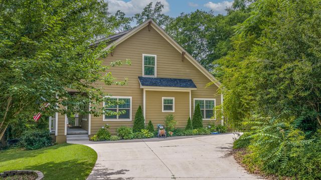 23 Hillside Circle, Greenville, SC 29607