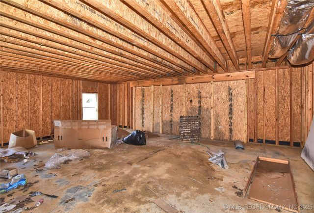 17600 N 114th Avenue, Skiatook, OK 74070