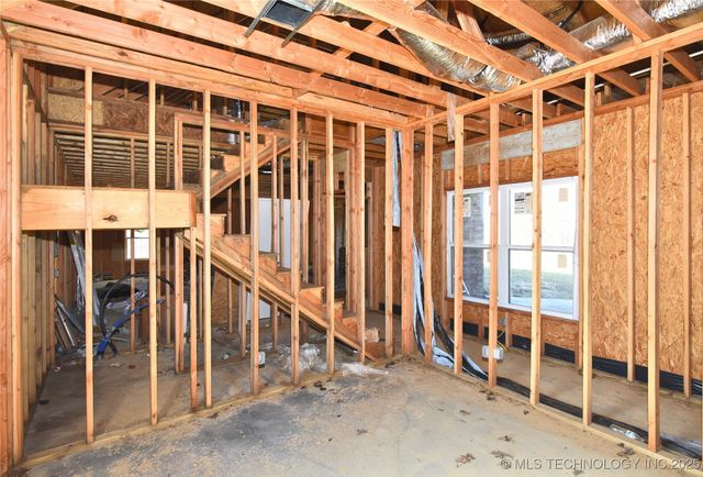 17600 N 114th Avenue, Skiatook, OK 74070