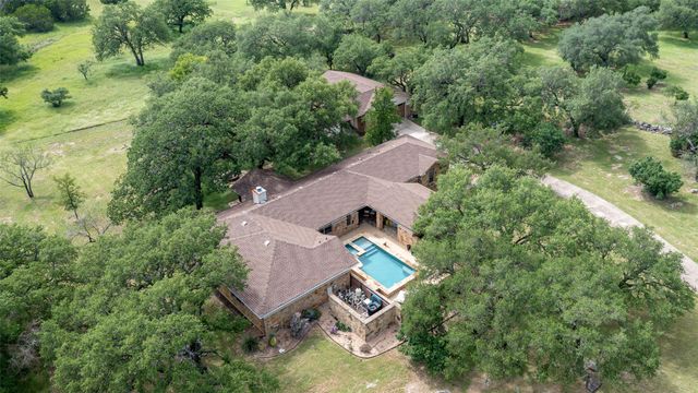 515 East TRL, Spicewood, TX 78669