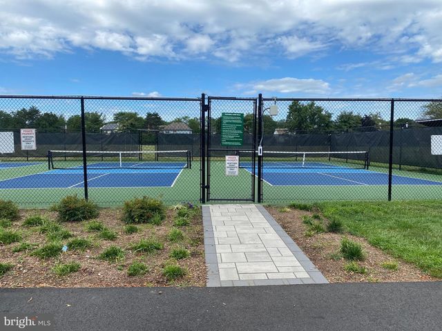 805 SOCIETY PL, Newtown, PA 18940