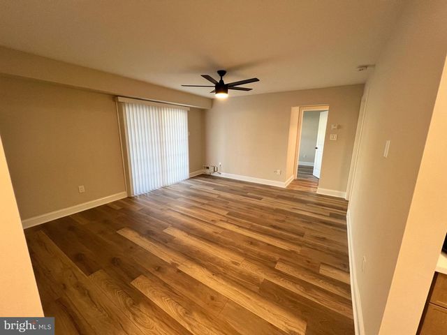 805 SOCIETY PL, Newtown, PA 18940