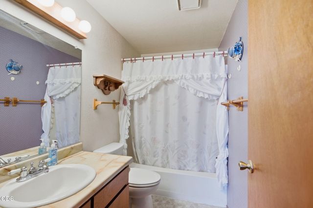 217 Southridge Way, Grants Pass, OR 97527