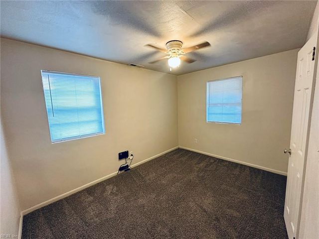 656 49th ST, Newport News, VA 23607
